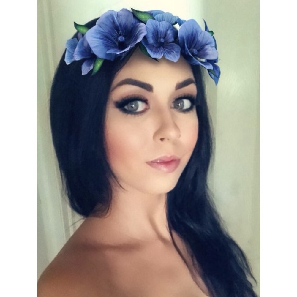 Meet Your Posher - Kourtney🦋